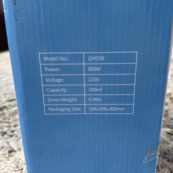 NWT Kazoo Hand Held Mini Clothes Steam Iron 100 ML 600 Watt Blue Travel Easy Use - Picture 6 of 7